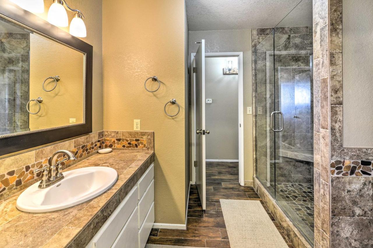 Bullhead City Home With Private Pool, Hot Tub And View Eksteriør bilde
